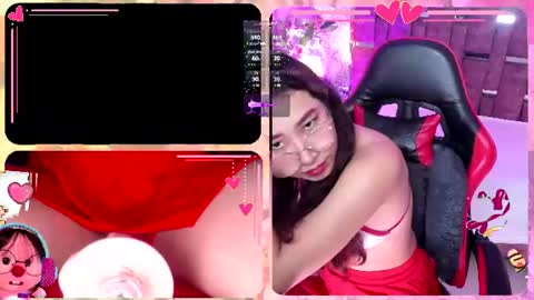 Snapshot of rossiegames chatting on July 22, 3:04 pm Rossie online show from July 22, 3:04 pm