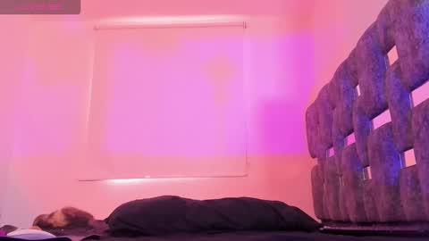 Im Ross   online show from November 28, 2:42 pm