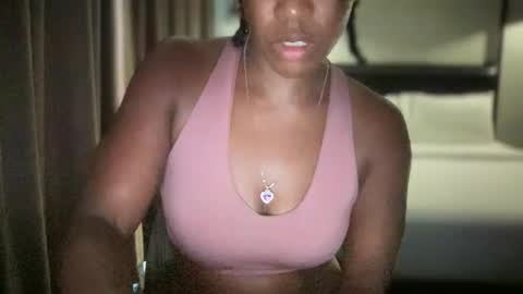 Snapshot of rosycoco chatting on April 12, 10:31 am Rosy Coco online show from April 12, 10:31 am