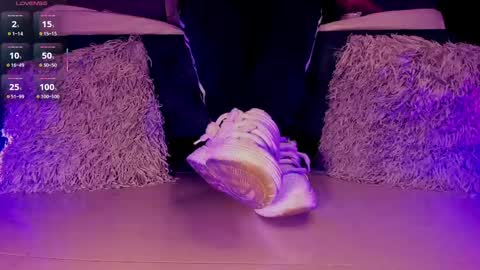 rosyejones online show from November 20, 3:07 am