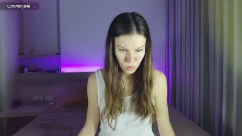 Snapshot of roter_rita chatting on May 4, 12:45 pm roter_rita online show from May 4, 12:45 pm