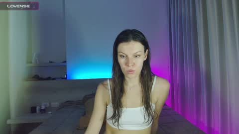 Snapshot of roter_rita chatting on May 12, 1:41 pm roter_rita online show from May 12, 1:41 pm