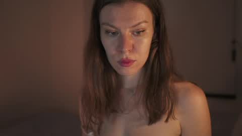 Snapshot of roter_rita chatting on June 5, 1:50 pm roter_rita online show from June 5, 1:50 pm