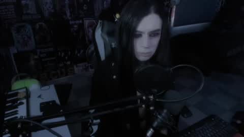 Snapshot of rotten_dreams chatting on February 20, 12:04 pm rot online show from February 20, 12:04 pm