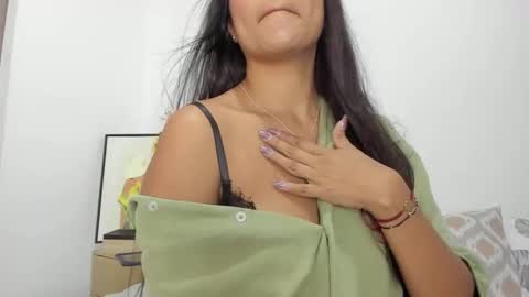 Snapshot of rouse_46 chatting on March 21, 9:40 pm Rouse online show from March 21, 9:40 pm