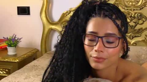 Snapshot of rouse_leon chatting on November 12, 8:52 pm Rouse leon online show from November 12, 8:52 pm