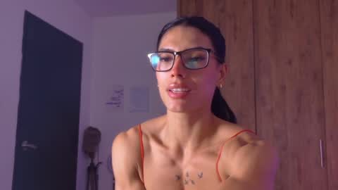 Snapshot of rouse_leon chatting on May 13, 6:27 pm Rouse leon online show from May 13, 6:27 pm