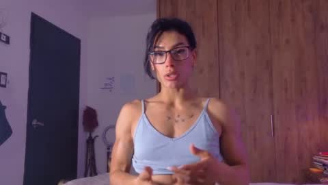 Snapshot of rouse_leon chatting on May 16, 6:07 pm Rouse leon online show from May 16, 6:07 pm