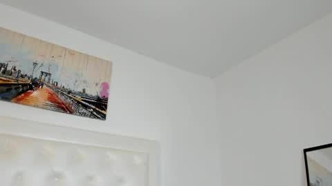 Snapshot of rouse_sexy_hotxx77 chatting on May 17, 1:14 am rouse_sexy_hotxx77 online show from May 17, 1:14 am