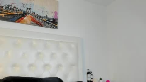 Snapshot of rouse_sexy_hotxx77 chatting on May 17, 2:02 pm rouse_sexy_hotxx77 online show from May 17, 2:02 pm