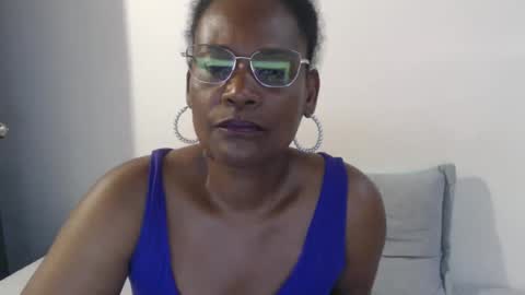 luxa online show from January 19, 8:51 pm