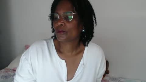 luxa online show from January 31, 9:37 pm