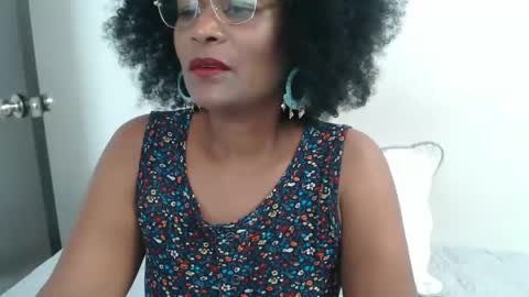 luxa online show from February 16, 7:27 pm