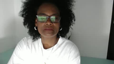 luxa online show from January 15, 2:54 pm