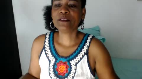 Snapshot of roushlove chatting on July 26, 2:57 pm luxa online show from July 26, 2:57 pm
