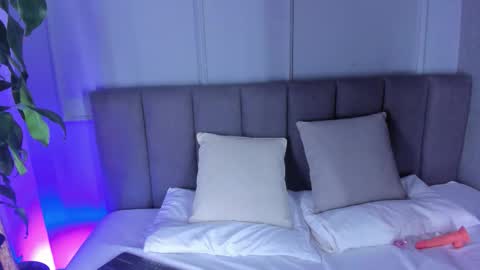 Rousse online show from February 20, 11:11 am