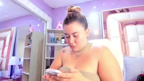 Snapshot of rousse_millers chatting on June 12, 1:32 pm Rousse online show from June 12, 1:32 pm