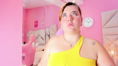 Snapshot of rousse_millers chatting on July 2, 3:34 am Rousse online show from July 2, 3:34 am