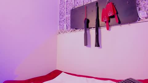 Snapshot of rousse_slav chatting on November 7, 11:43 am rousse slav online show from November 7, 11:43 am