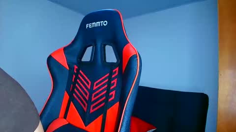 rousse_violet online show from November 4, 10:09 pm