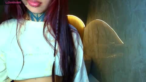 Roux  online show from February 18, 9:11 pm