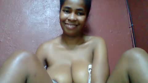 rovaelyah online show from November 19, 6:19 pm