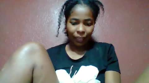 rovaelyah online show from January 13, 6:08 am