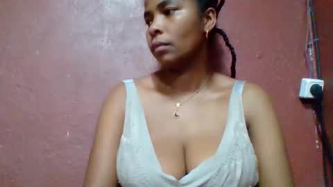 rovaelyah online show from March 28, 3:11 pm