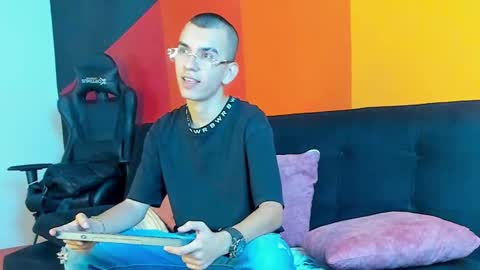 Rowan online show from September 23, 2:09 pm