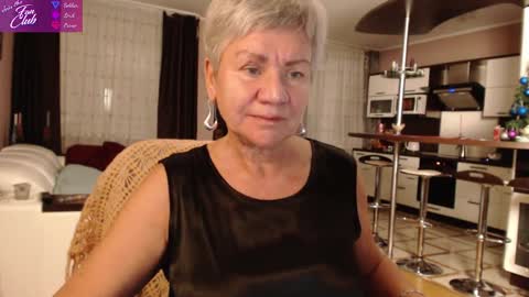 Snapshot of roxana_brooks chatting on January 13, 2:53 pm Roxana online show from January 13, 2:53 pm