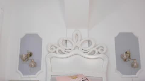 roxana_scott1 online show from November 15, 3:37 am