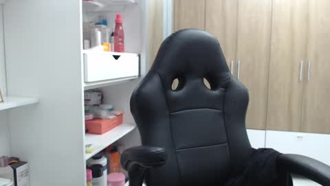 Snapshot of roxanalove7 chatting on January 2, 9:39 pm Roxana online show from January 2, 9:39 pm