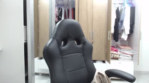 Snapshot of roxanalove7 chatting on January 18, 3:42 am Roxana online show from January 18, 3:42 am