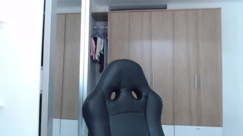 Snapshot of roxanalove7 chatting on January 21, 6:23 pm Roxana online show from January 21, 6:23 pm