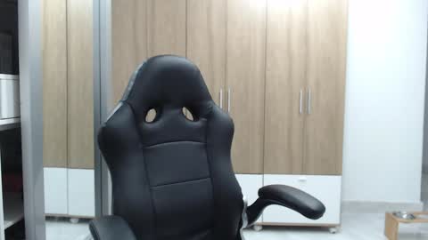 Snapshot of roxanalove7 chatting on January 29, 12:01 am Roxana online show from January 29, 12:01 am