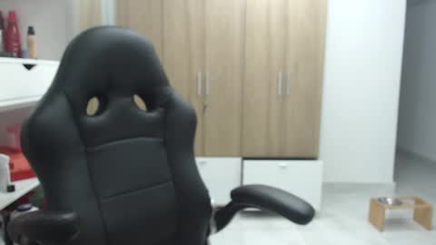 Snapshot of roxanalove7 chatting on February 26, 4:47 am Roxana online show from February 26, 4:47 am