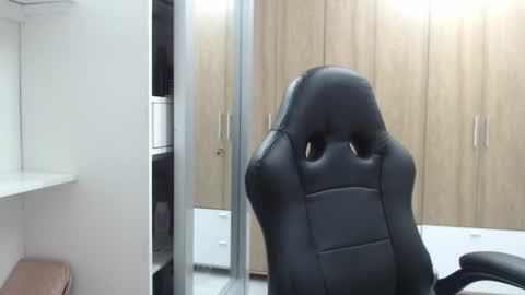 Snapshot of roxanalove7 chatting on March 4, 12:29 am Roxana online show from March 4, 12:29 am