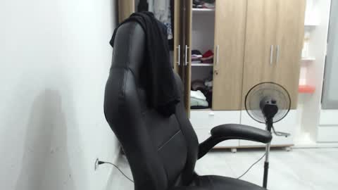 Roxana online show from March 5, 2:07 am