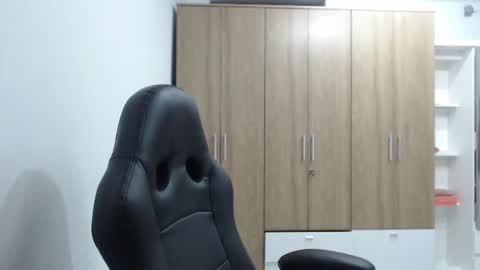 Snapshot of roxanalove7 chatting on June 18, 12:11 am Roxana online show from June 18, 12:11 am