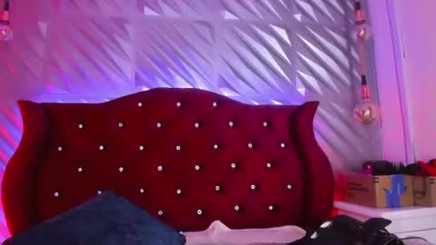 Snapshot of roxanne_han chatting on July 19, 3:16 pm roxanne_han online show from July 19, 3:16 pm