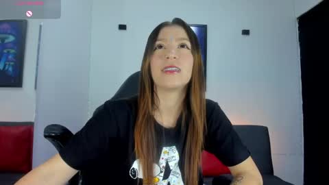 roxanne online show from March 18, 7:50 pm