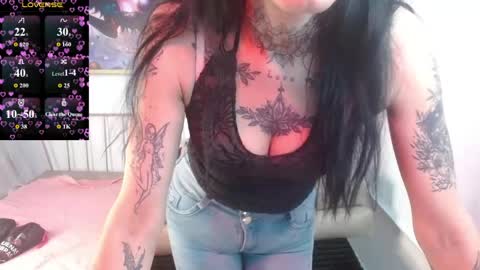 Roxanne online show from April 29, 1:15 pm