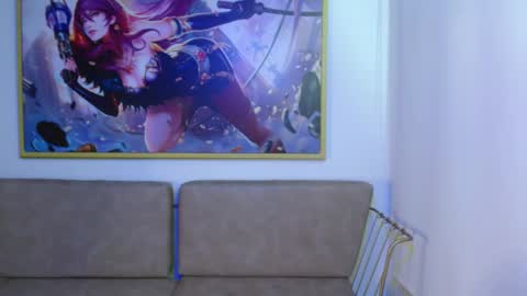 Snapshot of roxanne_vale chatting on May 27, 1:57 am Roxanne online show from May 27, 1:57 am