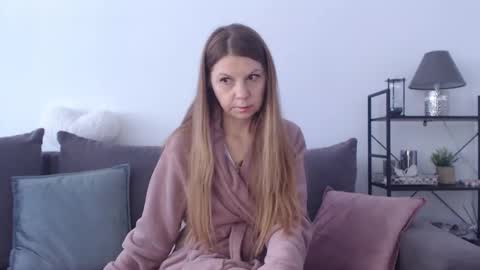 roxanneliss online show from February 24, 9:51 am