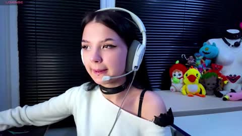 Hana online show from October 19, 1:12 pm