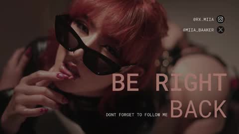 Roxx IG  online show from February 11, 7:05 pm