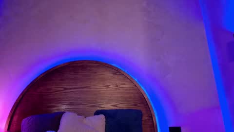 Roxx IG  online show from October 2, 6:37 pm