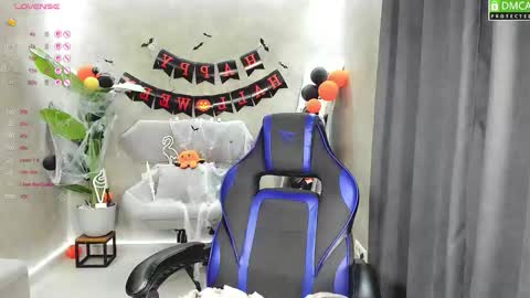 Snapshot of roxy_foxi chatting on November 7, 2:00 am Roxy fiery online show from November 7, 2:00 am