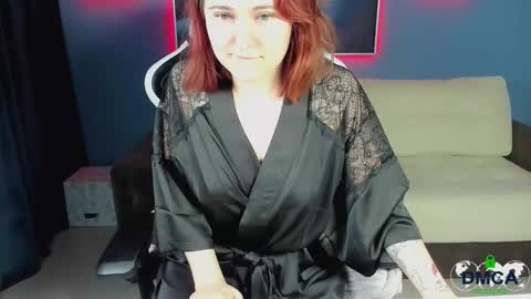 Snapshot of roxy_foxi chatting on November 15, 12:30 am Roxy fiery online show from November 15, 12:30 am