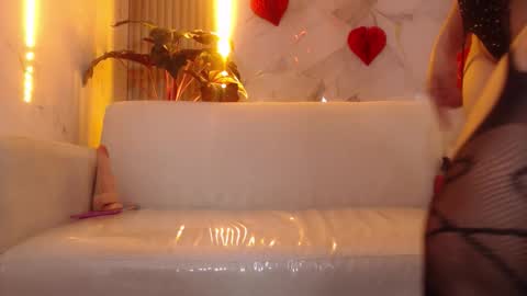 Roxy online show from February 14, 9:28 am